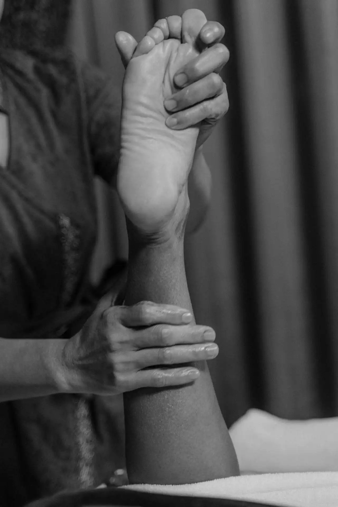 Individuelles ayurvedisches Programm gegen Arthritis mit Beratung, Reinigungstherapien, Abhyanga und Panchakarma für gesunde Gelenke.